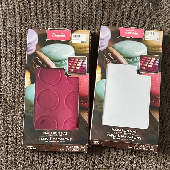 Trudeau Macaron Baking Mat Set - Pink and White - Picture 1 of 3